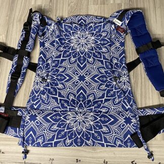 CSATOS HORDOZÓ 45 cm BeLenka Mandala