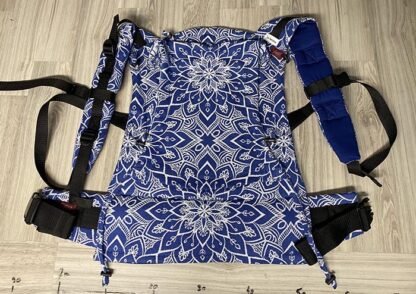 CSATOS HORDOZÓ 45 cm BeLenka Mandala